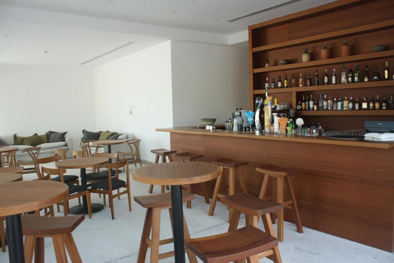 Gold Lagoon Kosher Hotel Paphos Esterno foto