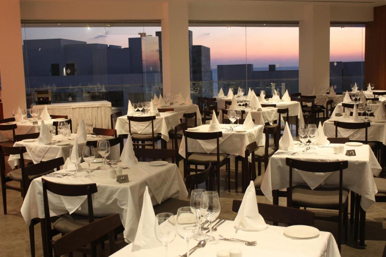 Gold Lagoon Kosher Hotel Paphos Esterno foto