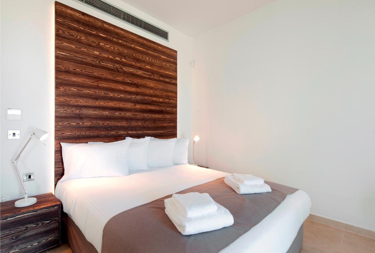 Gold Lagoon Kosher Hotel Paphos Esterno foto